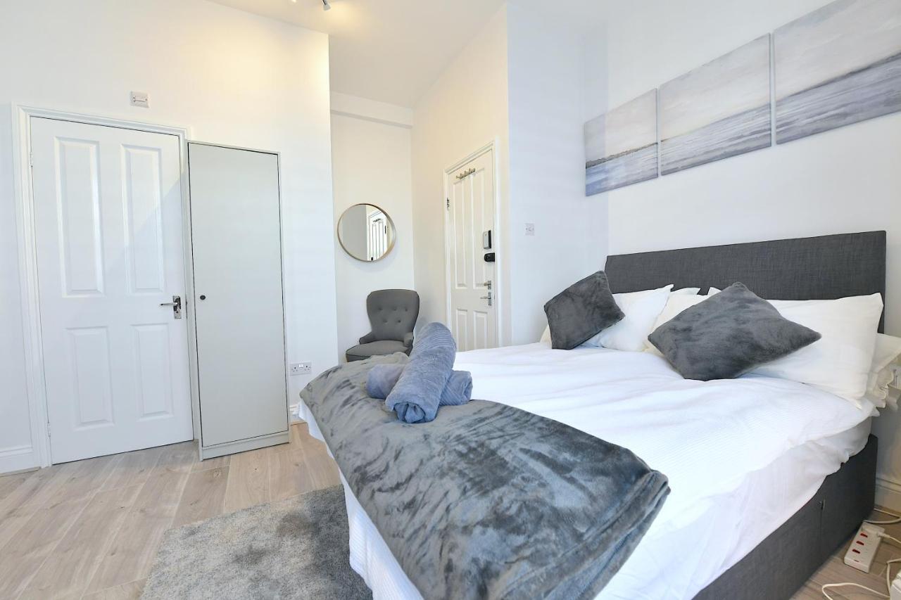Central London Luxury Studios Fulham Close To Underground Newly Refurbished Londres Exterior foto
