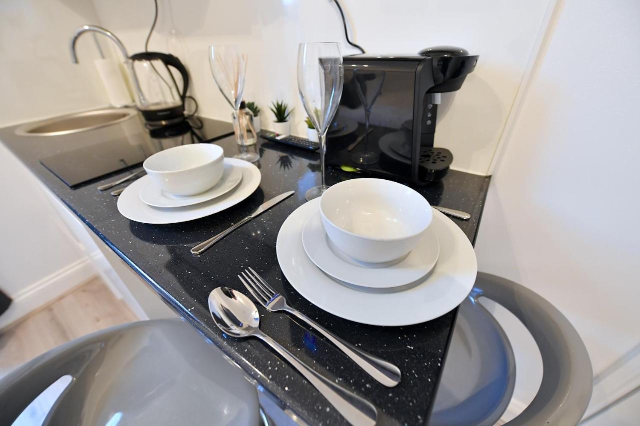 Central London Luxury Studios Fulham Close To Underground Newly Refurbished Londres Exterior foto