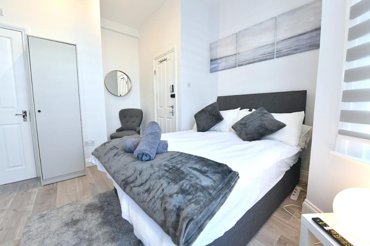 Central London Luxury Studios Fulham Close To Underground Newly Refurbished Londres Exterior foto