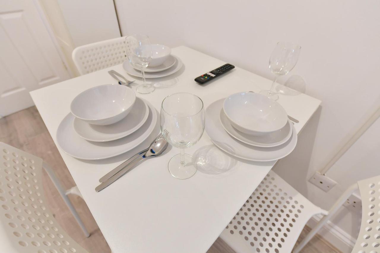 Central London Luxury Studios Fulham Close To Underground Newly Refurbished Londres Exterior foto