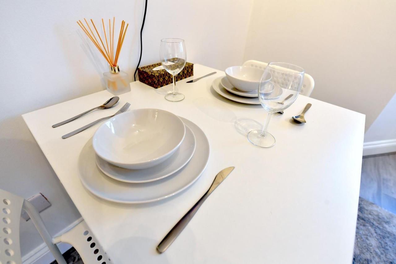 Central London Luxury Studios Fulham Close To Underground Newly Refurbished Londres Exterior foto